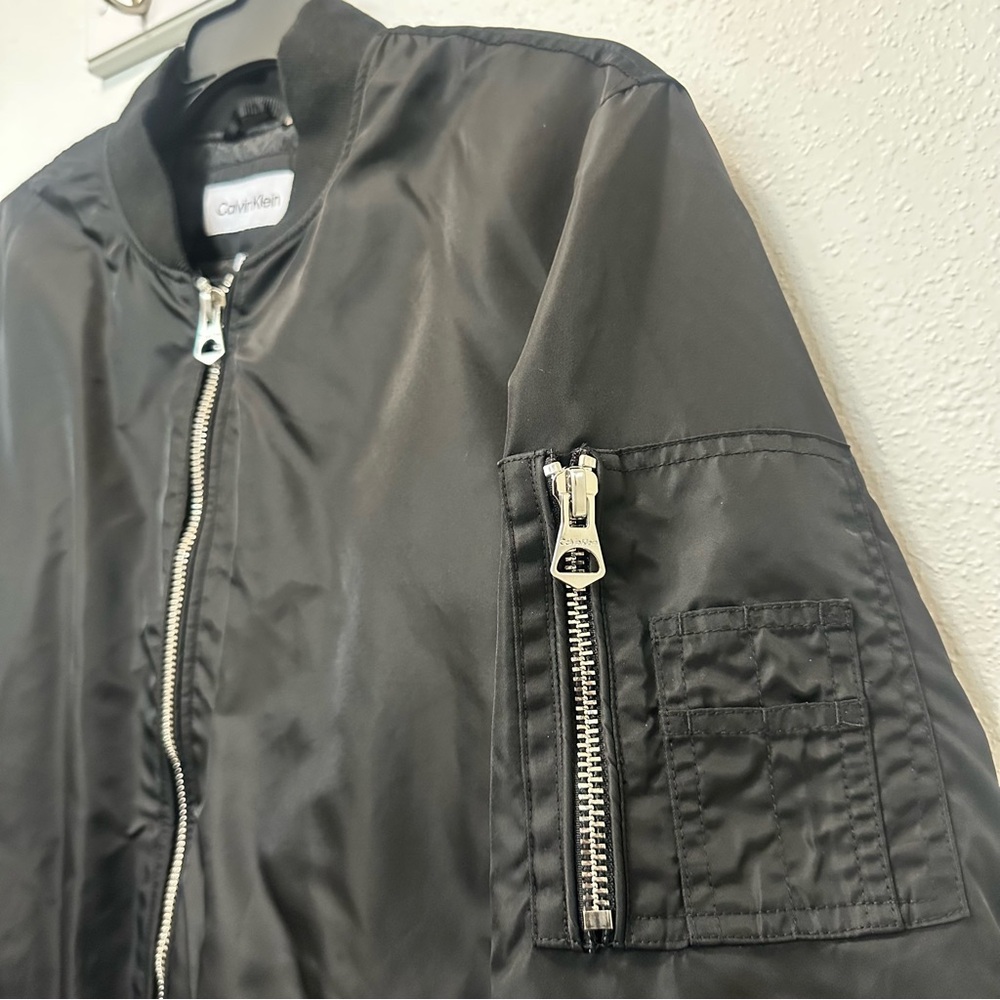 Calvin Klein Men's Classic Black Bomber Jacket - Picture 5 of 9